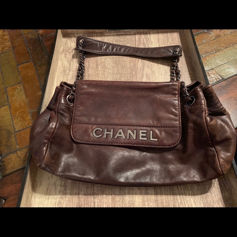 Chanel Lambskin Chocolate Handbag